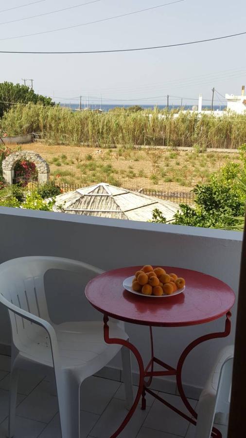 Esperides Apartment Batsi  Exterior photo